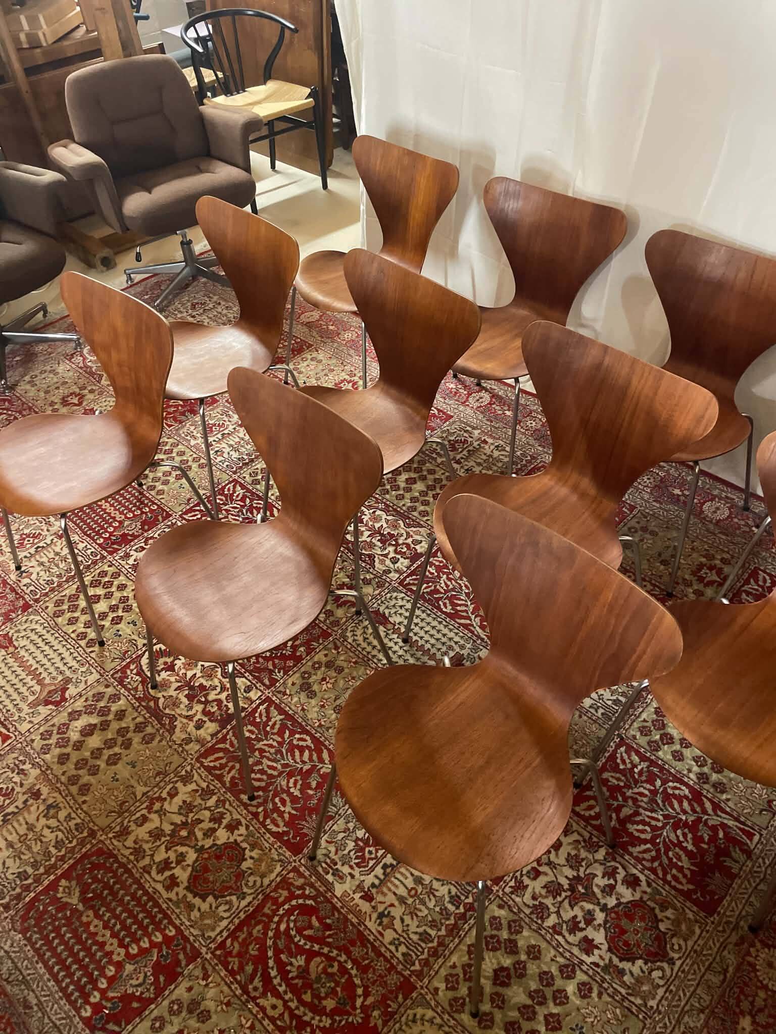 Set of 11 Series 7 3107 chairs in teak – Arne Jacobsen for Fritz Hansen