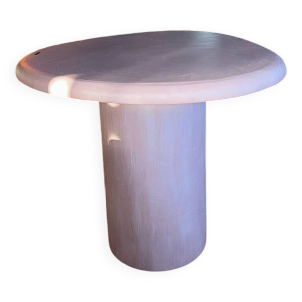 Table à manger en béton ciré