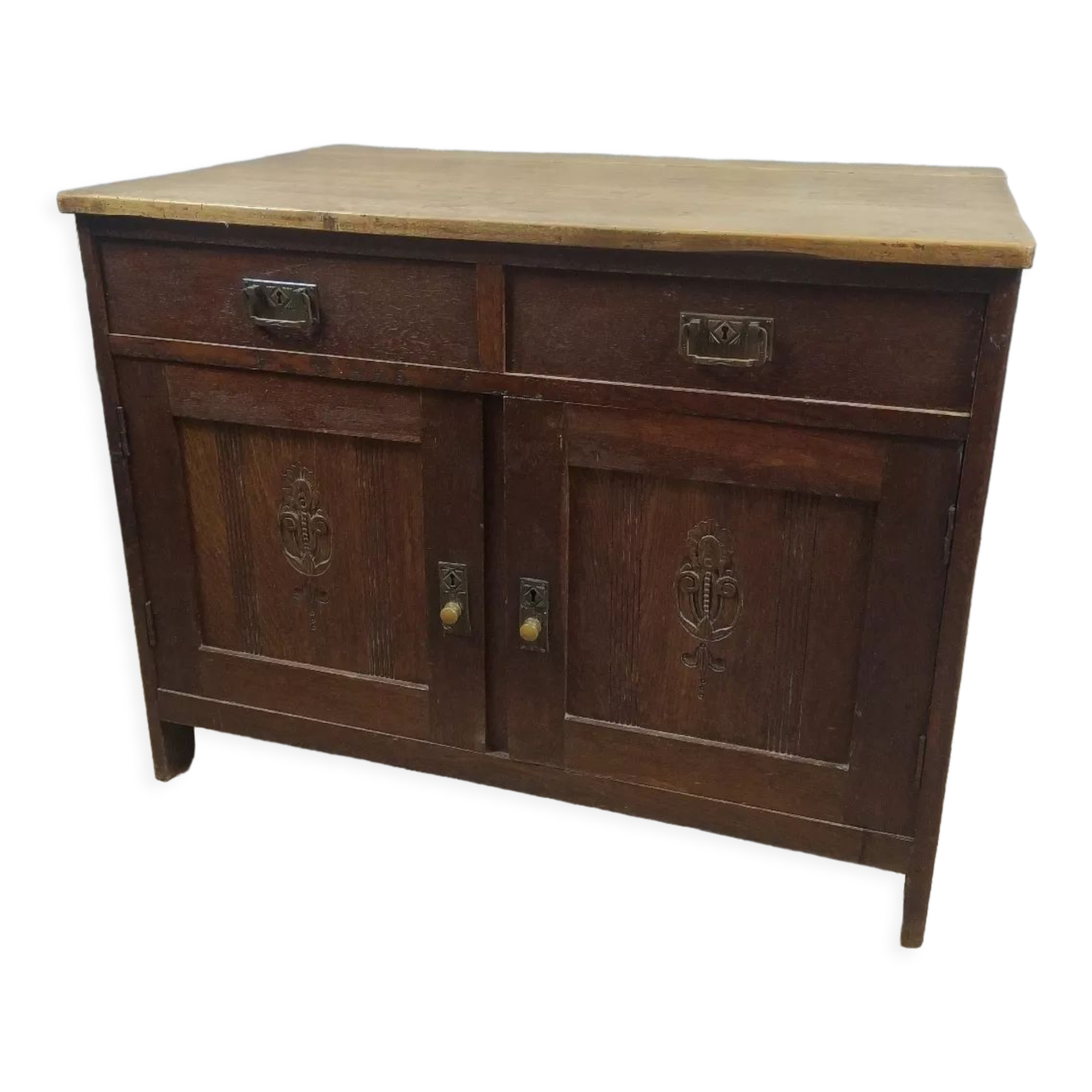 Vintage wooden chest of drawers