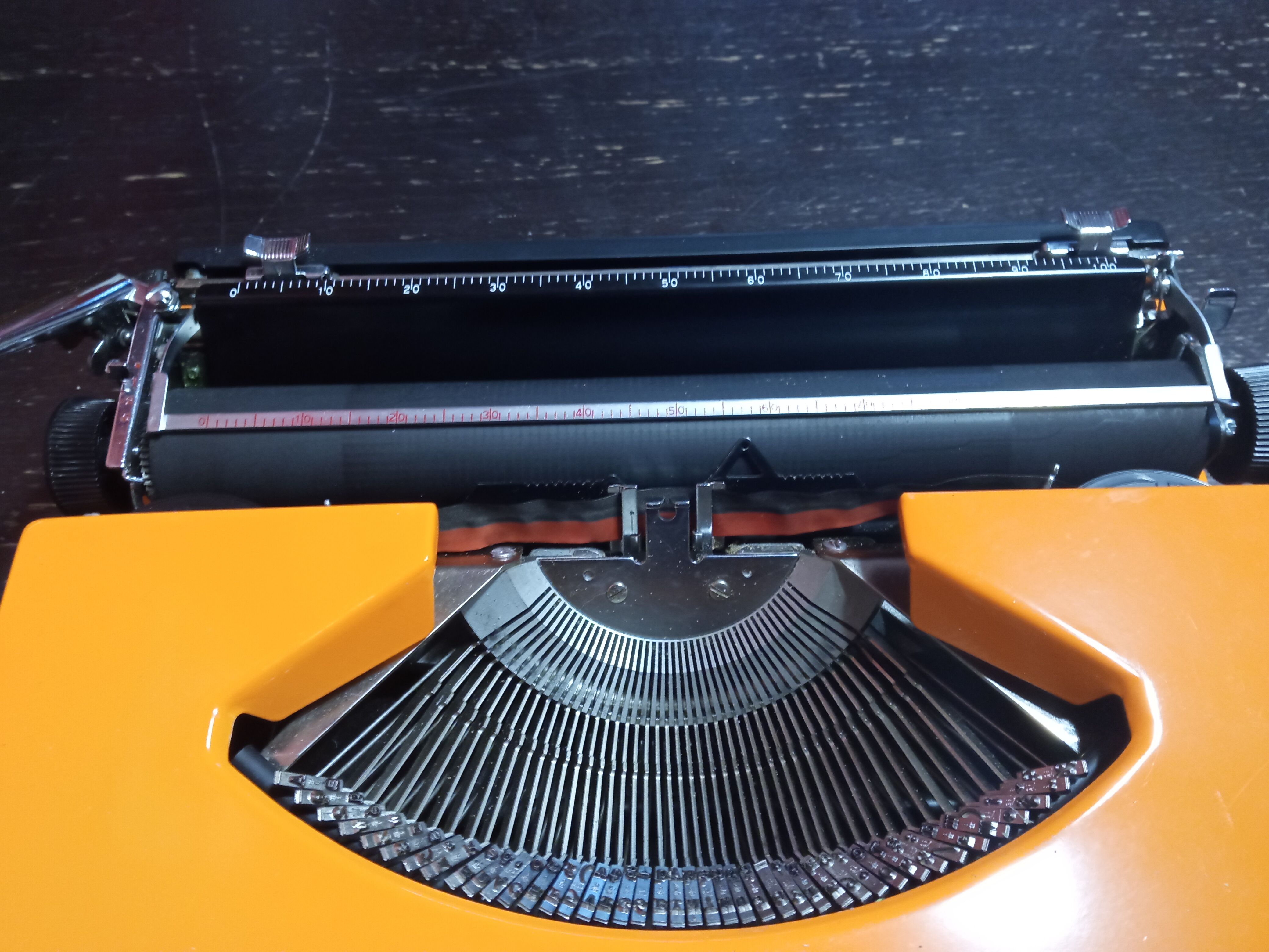 Silver Reed Typewriter - Silverette II
