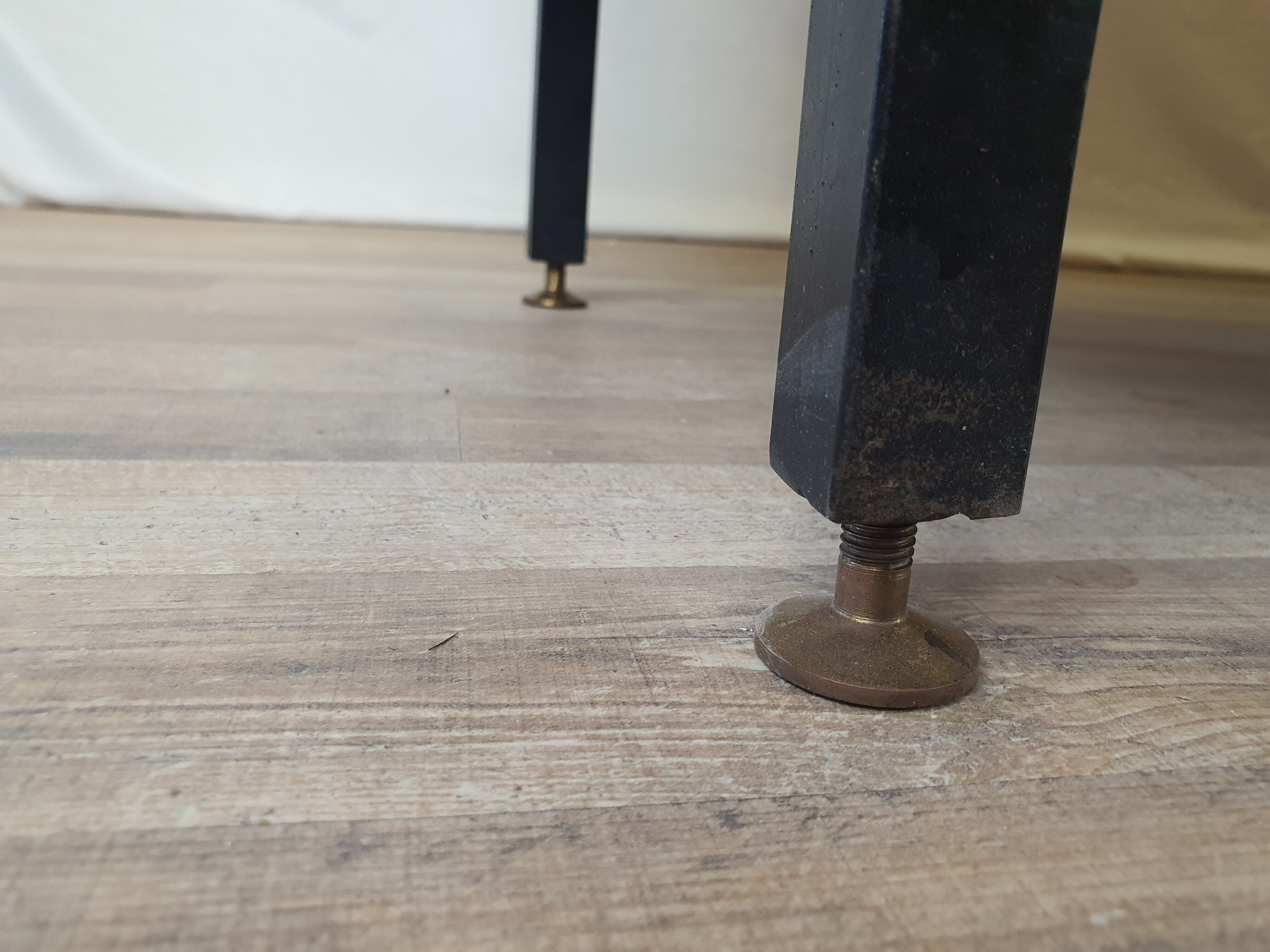 Buffet milanais en hêtre années 1950