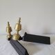 Paire de chenets en fonte et laiton
