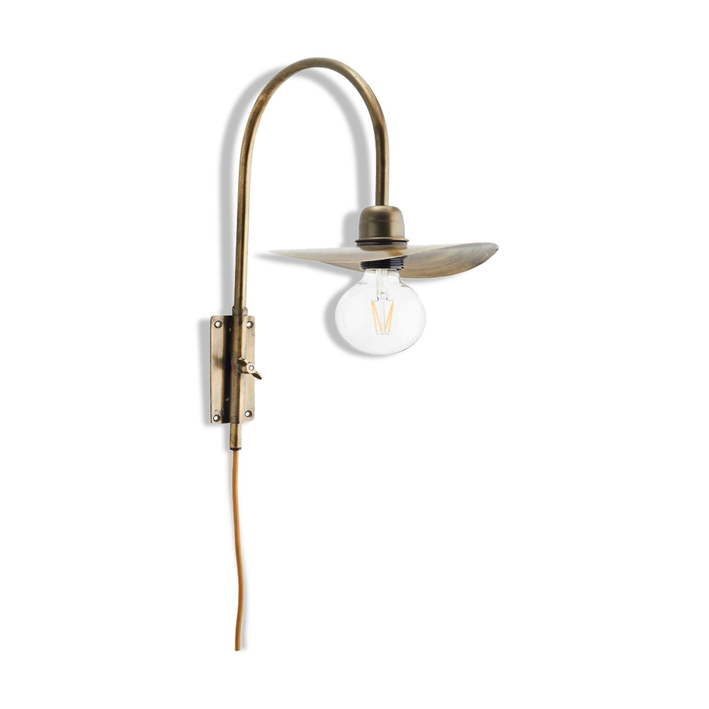 Aged brass wall lamp