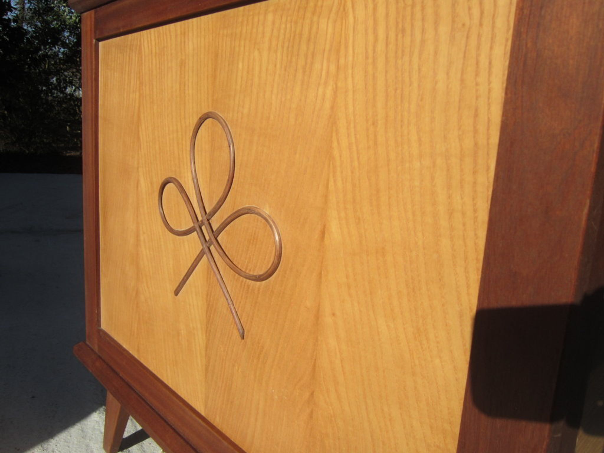 Wood and rattan child bed