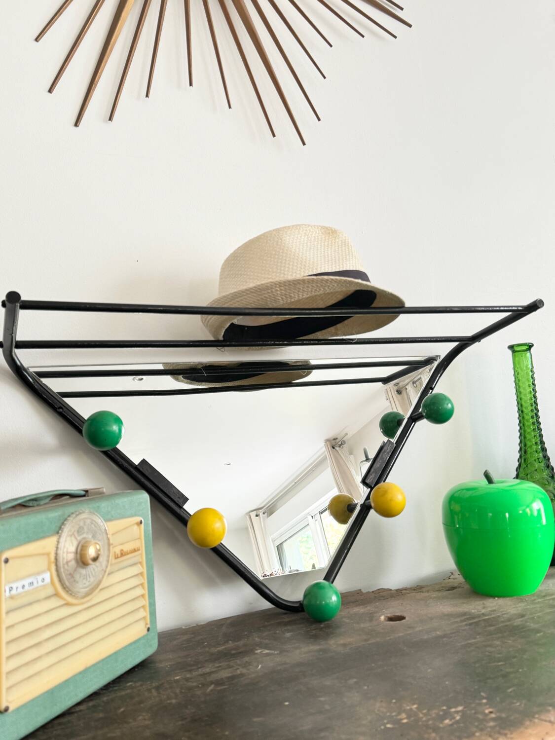 Porte manteau mural boules vintage