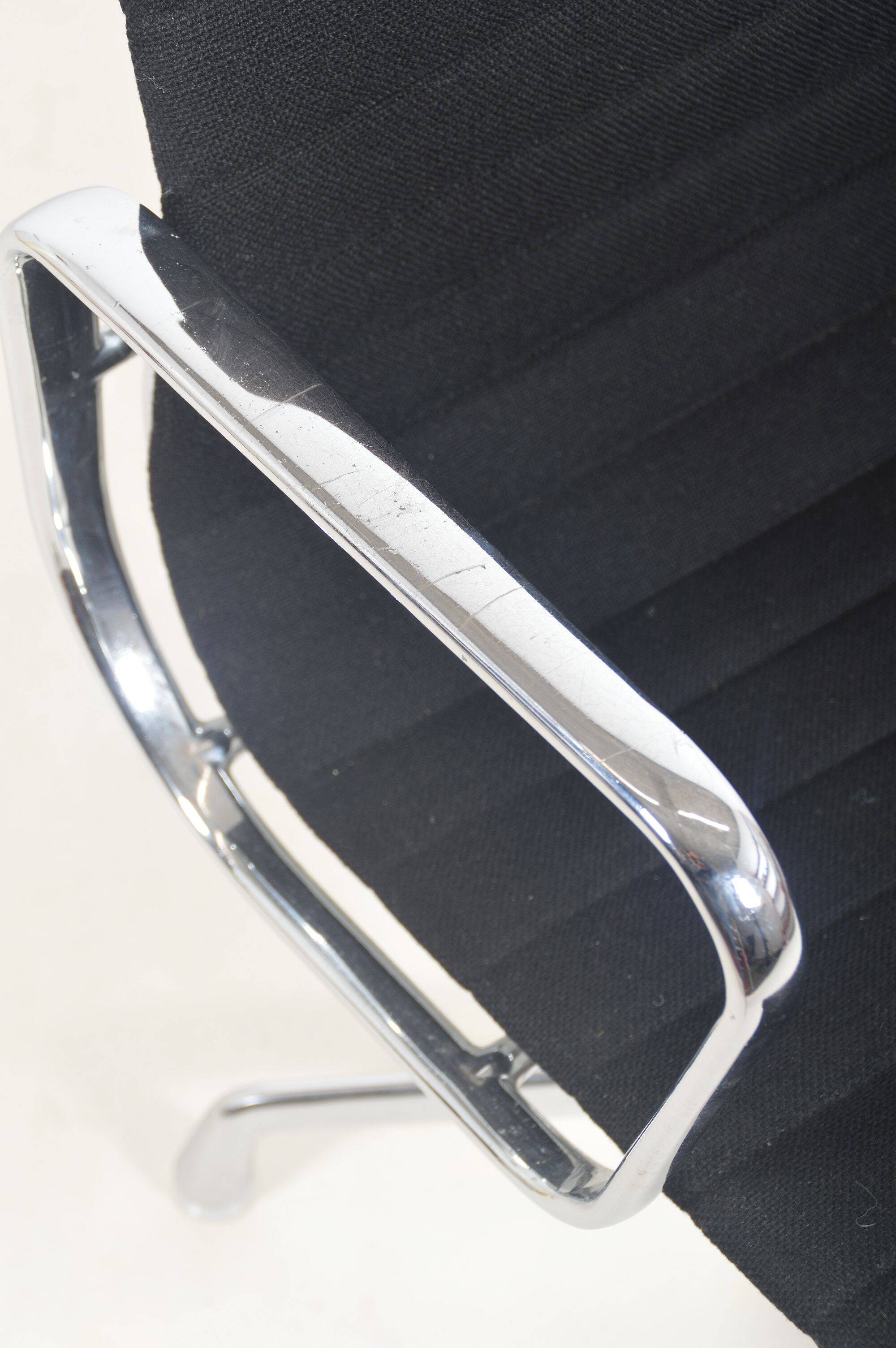 Office chair EA108 designed by Charles and Ray Eames for Herman Miller