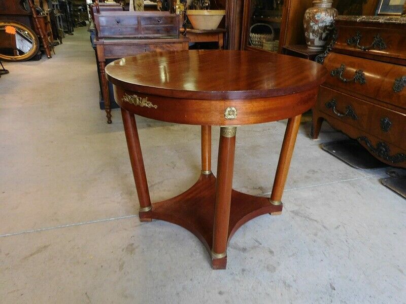 Gueridon rond style empire