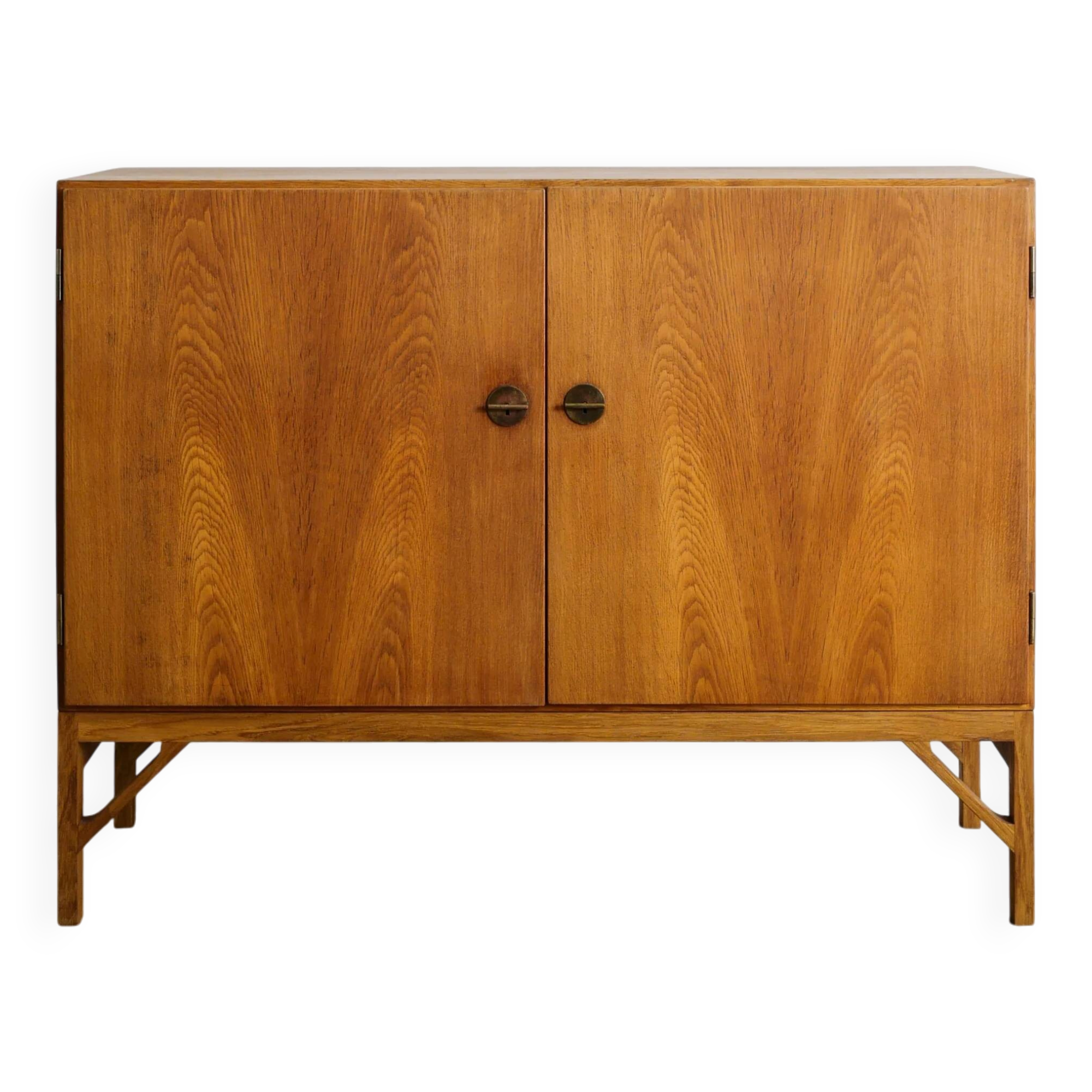 BØRGE MOGENSEN WOODEN "232" SIDEBOARD IN OAK, 1960s