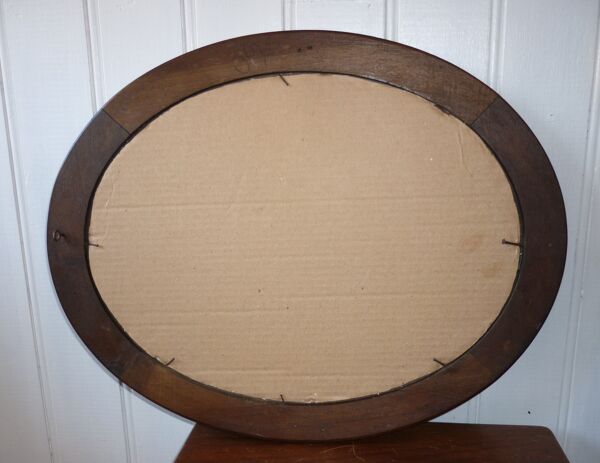 Cadre ovale en bois et sa vitre 47,5 cm
