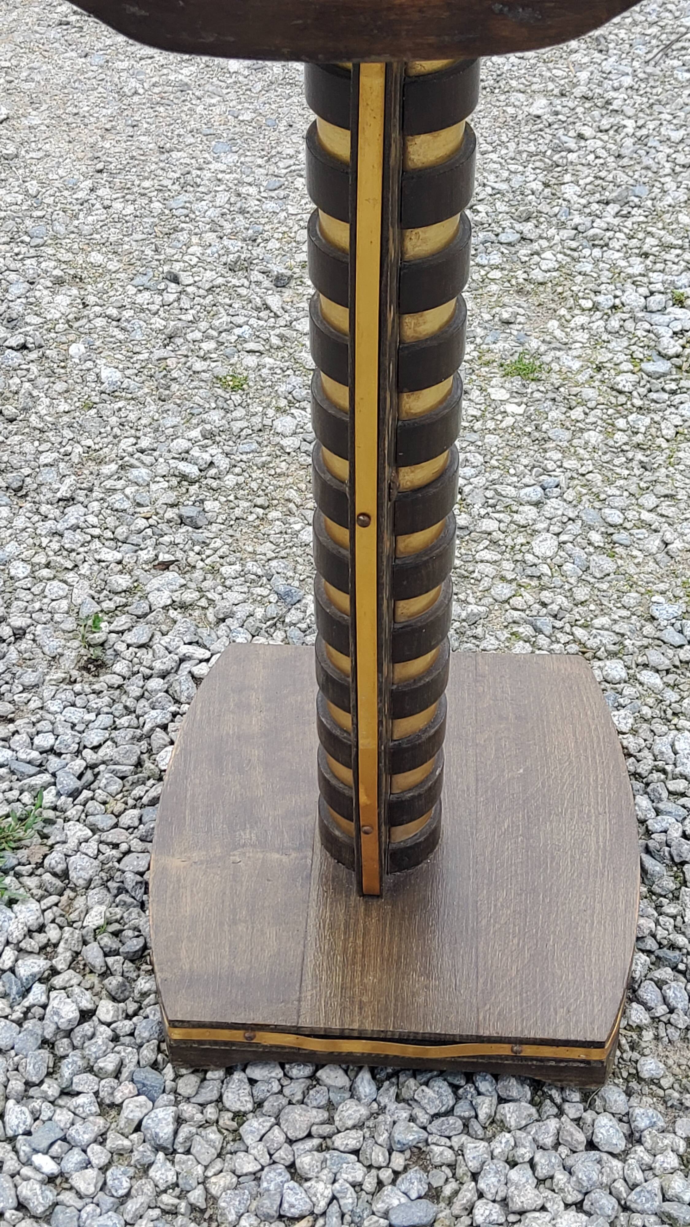 Art deco style pedestal table in beech and gold metal