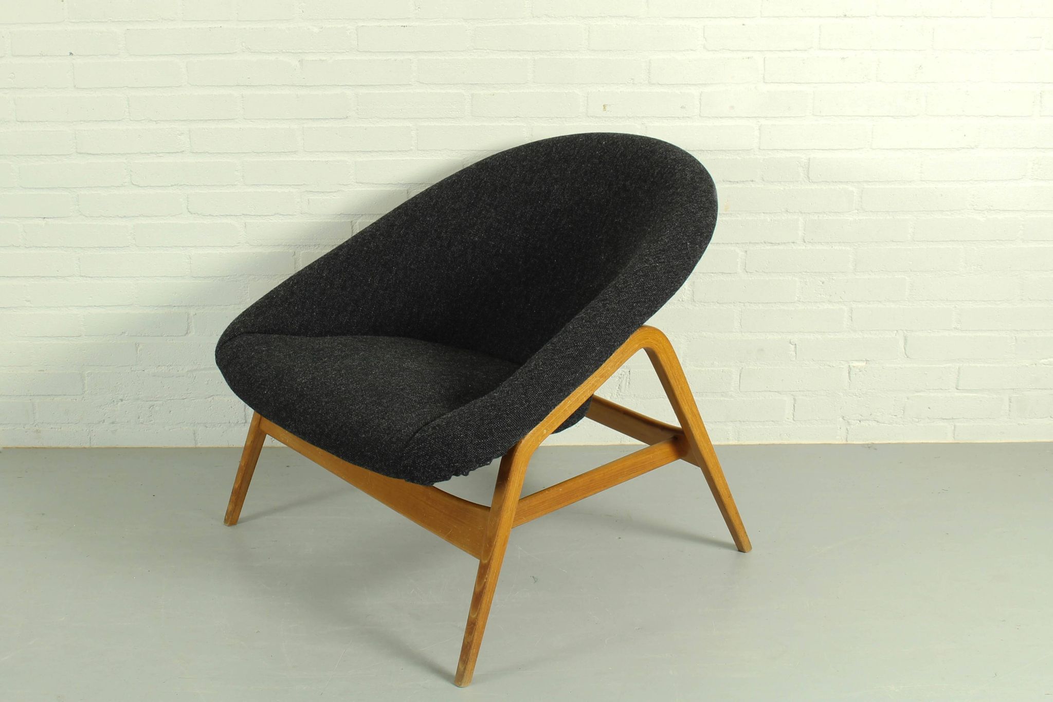 Hartmut Lohmeyer for Artifort lounge chair Model 118 'Columbus', The Netherlands 1955