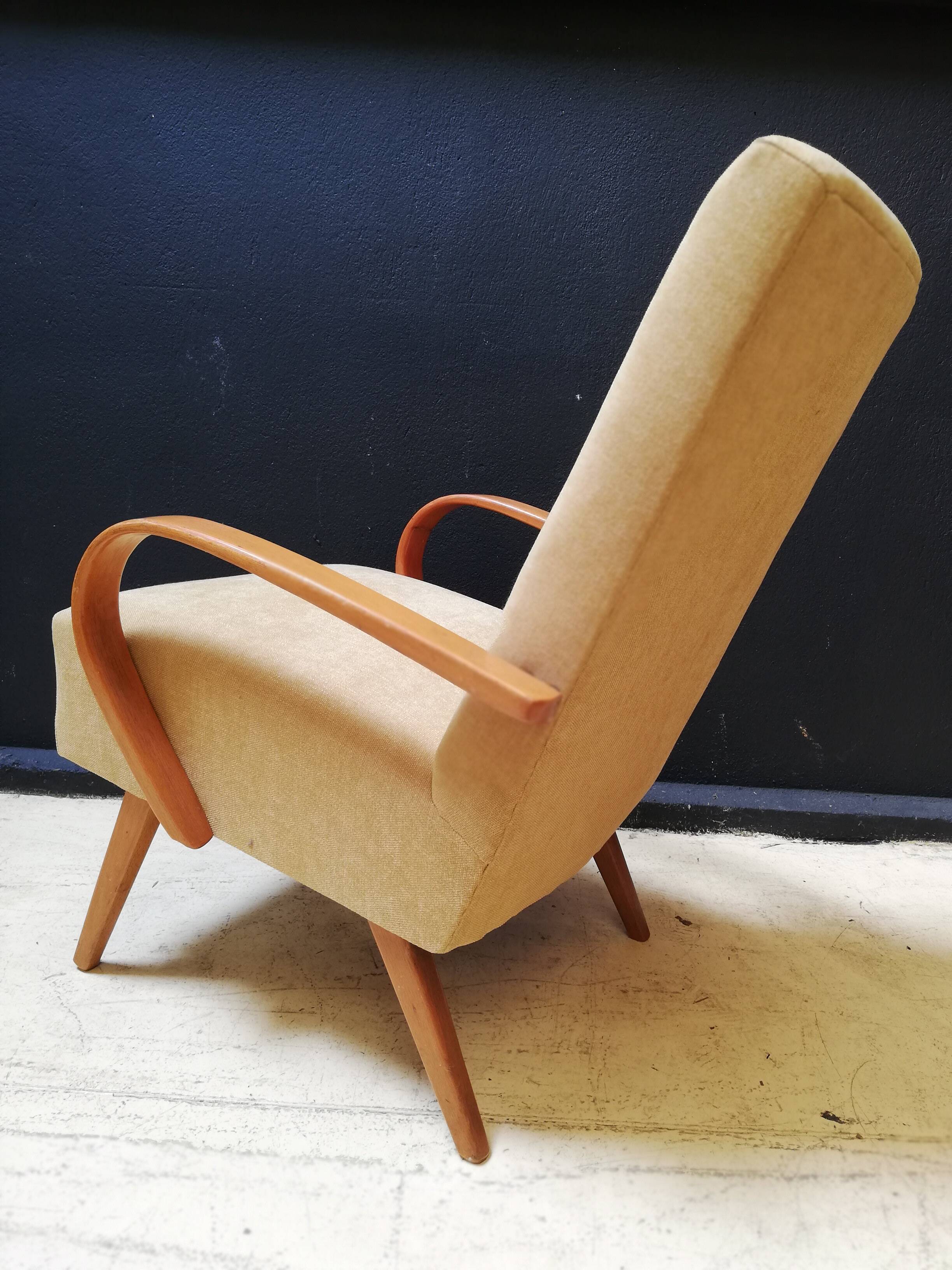 Paire de fauteuils vintage Halabala 1950