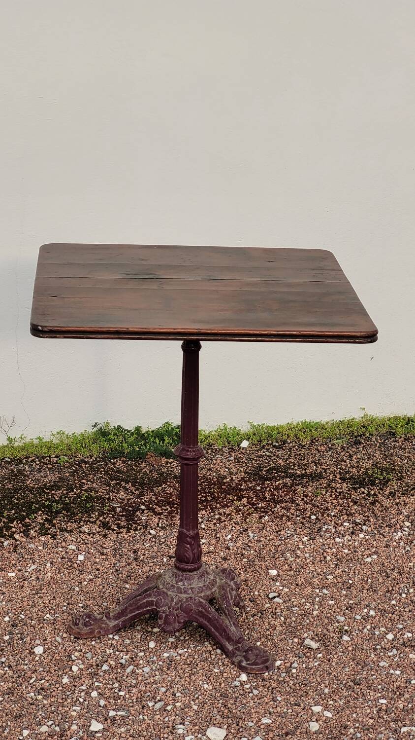 Antique cast iron bistro restaurant pedestal table - 1900s