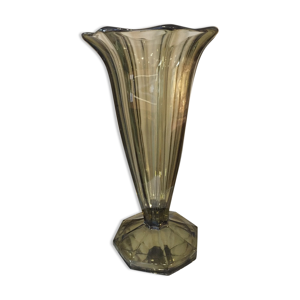 Vase en verre fume tchecoslovaque