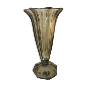 Vase en verre fume tchecoslovaque des annees 1970