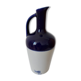 Pitcher dolfi