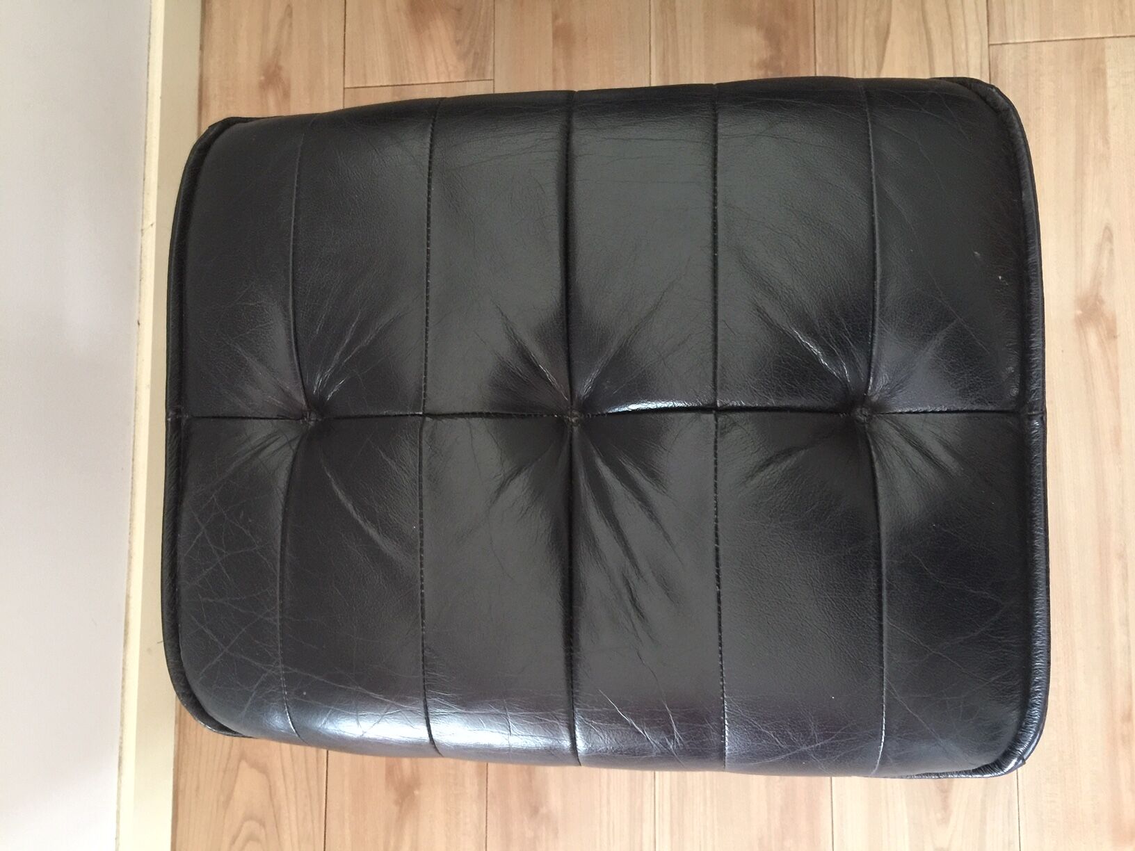 Armchair Scandinavian lounge swivel and tilt and his ottoman Unico 1970 Denmark