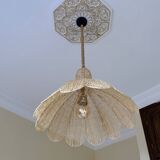 Flamini raffia suspension