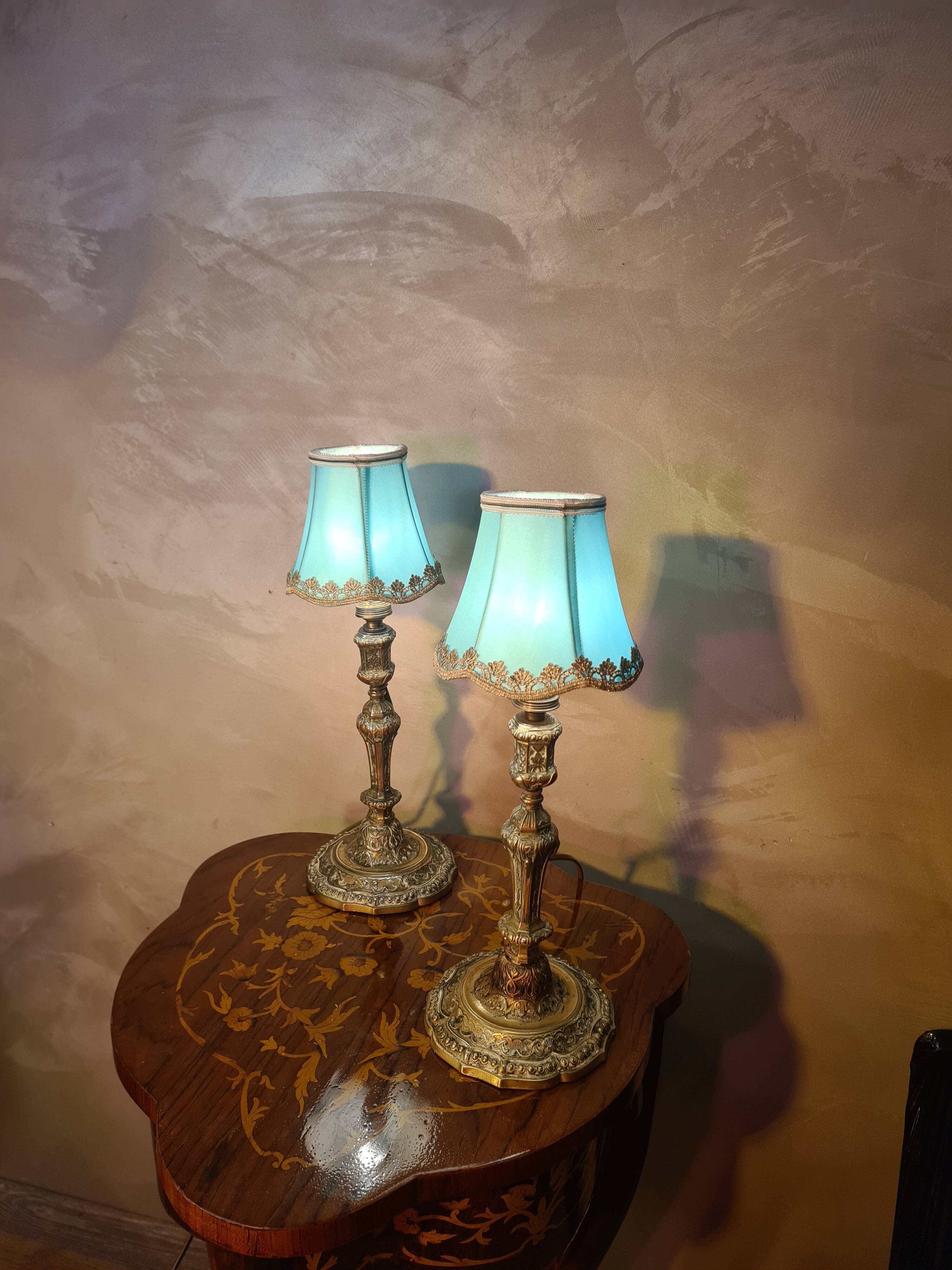 pair of chiselled bronze bedside lamps from 1900, silk shade and trim style