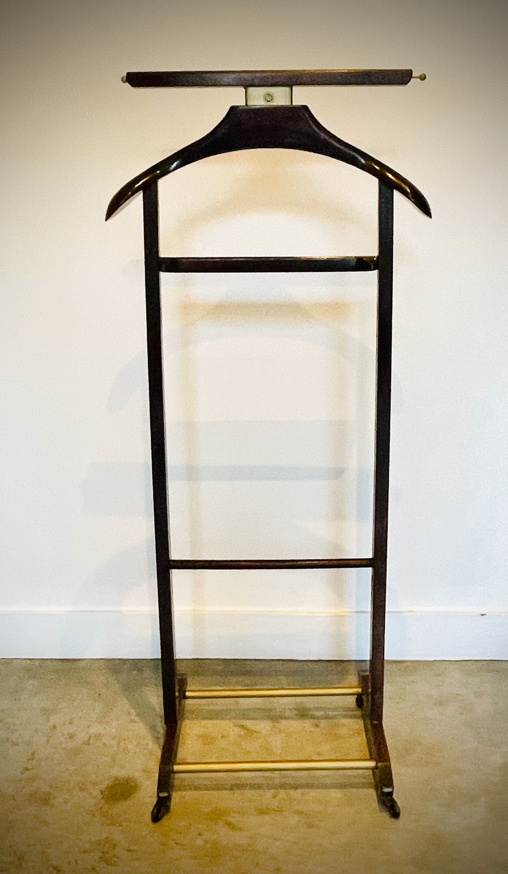 Valet de chambre & de nuit varnish mahogany for Fratelli Reguitti