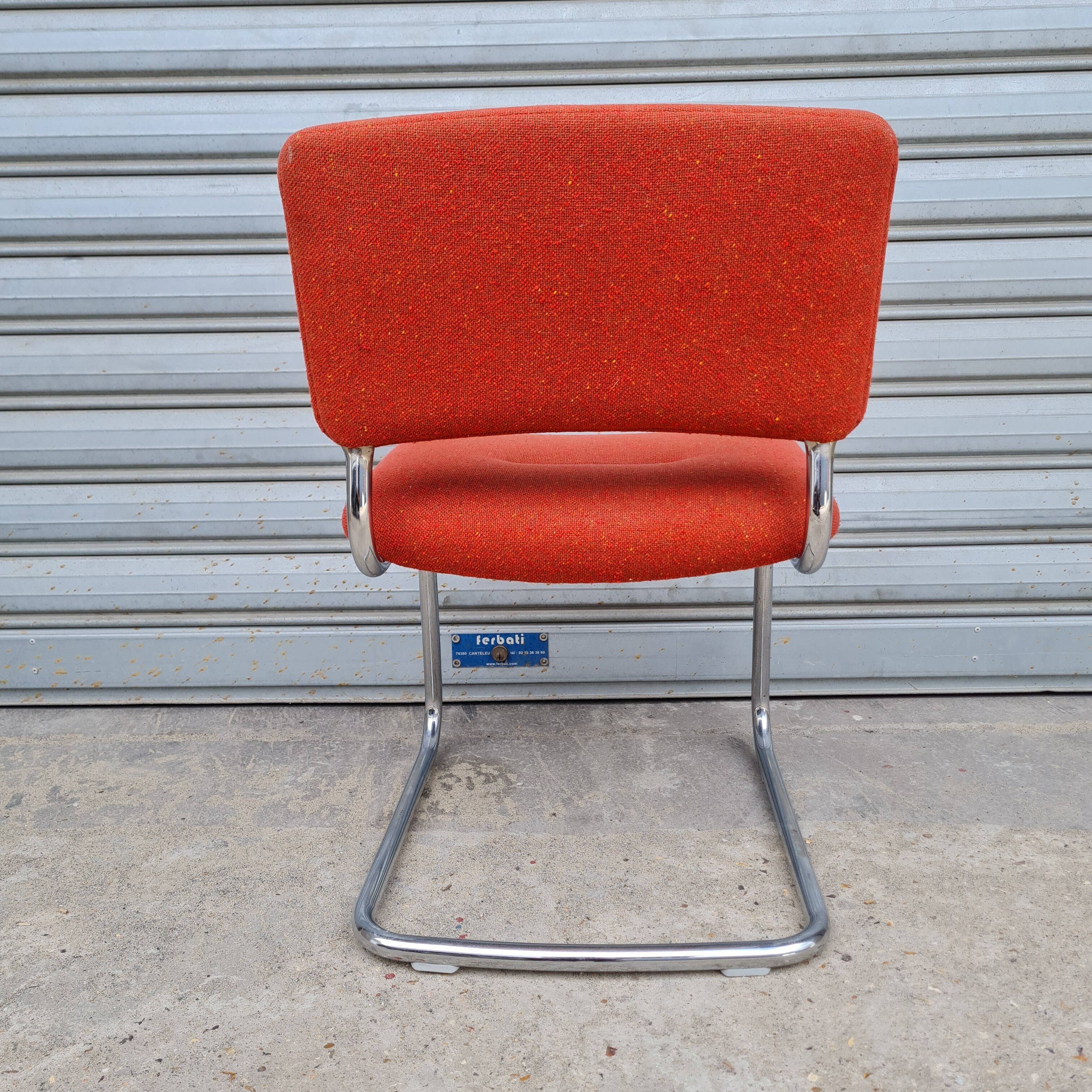 Strafor 1970 heater chair