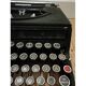 Machine à écrire Olivetti modèle "Studio 42"