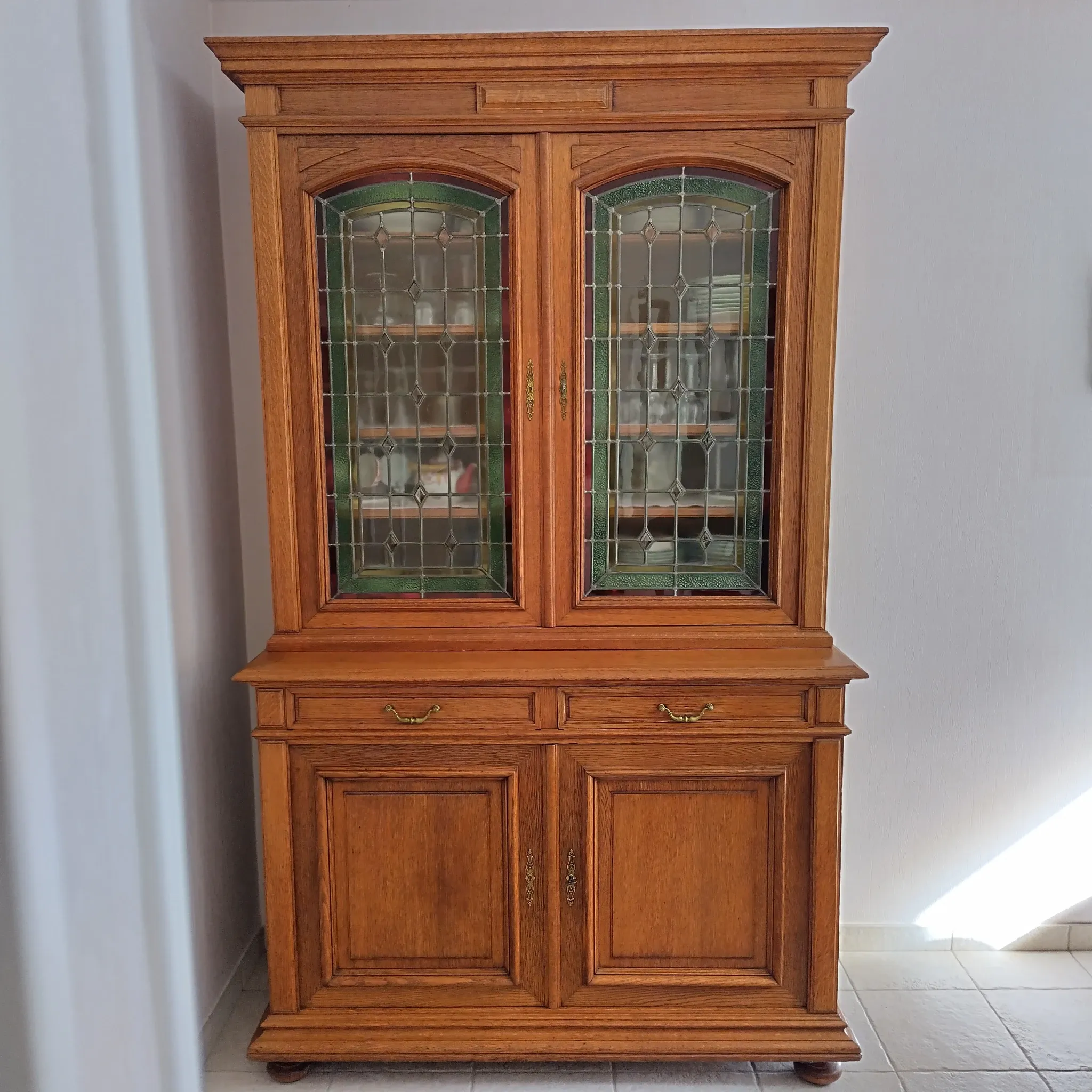 Louis XIII buffet, solid oak, 19th century.
