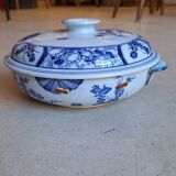 Japan model soup tureen by Creil and Montereau 19th century