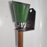 Baladeuse en tôle émaillée