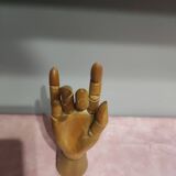 Articulated wooden hand