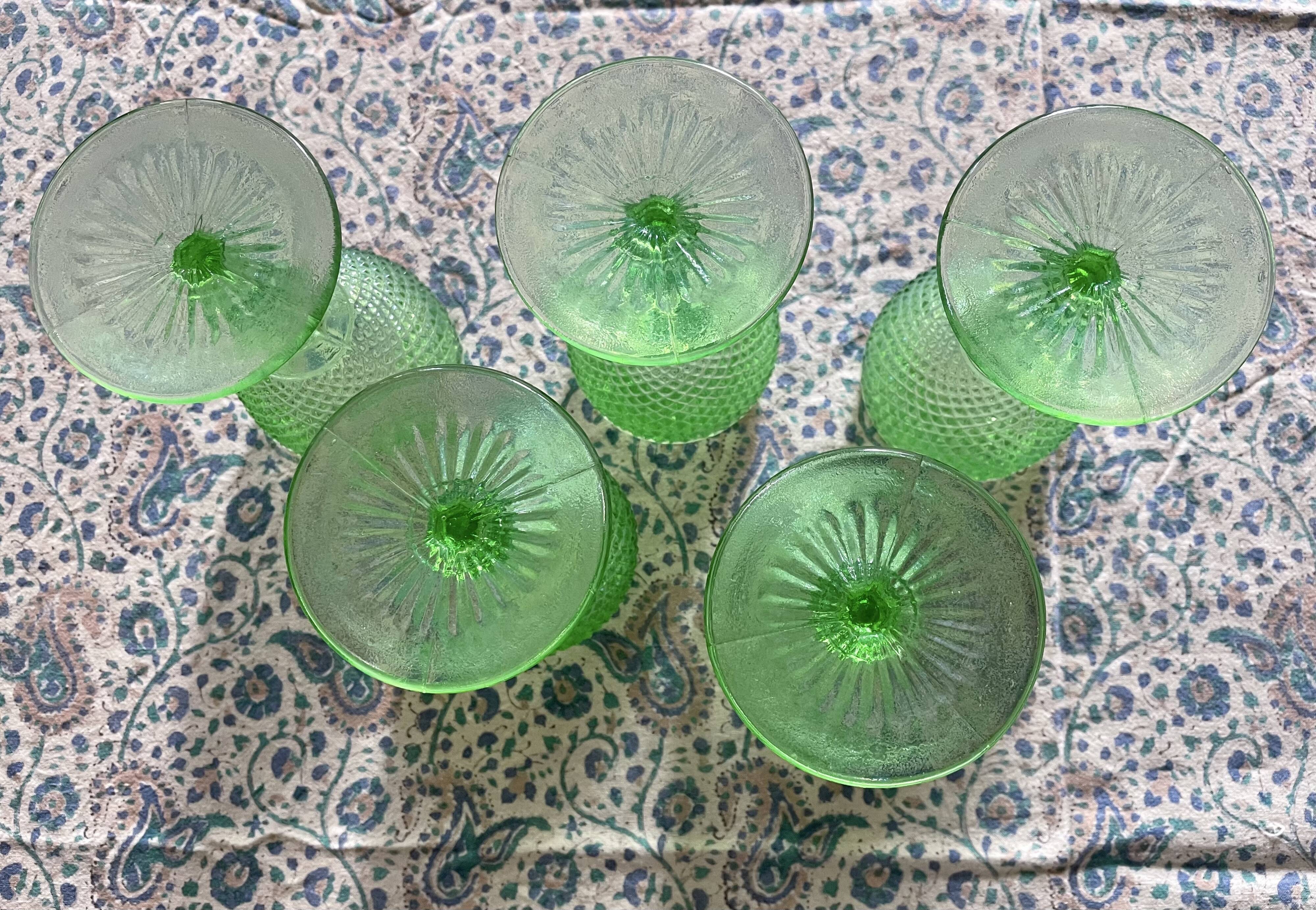 Green diamond tip stemmed glasses