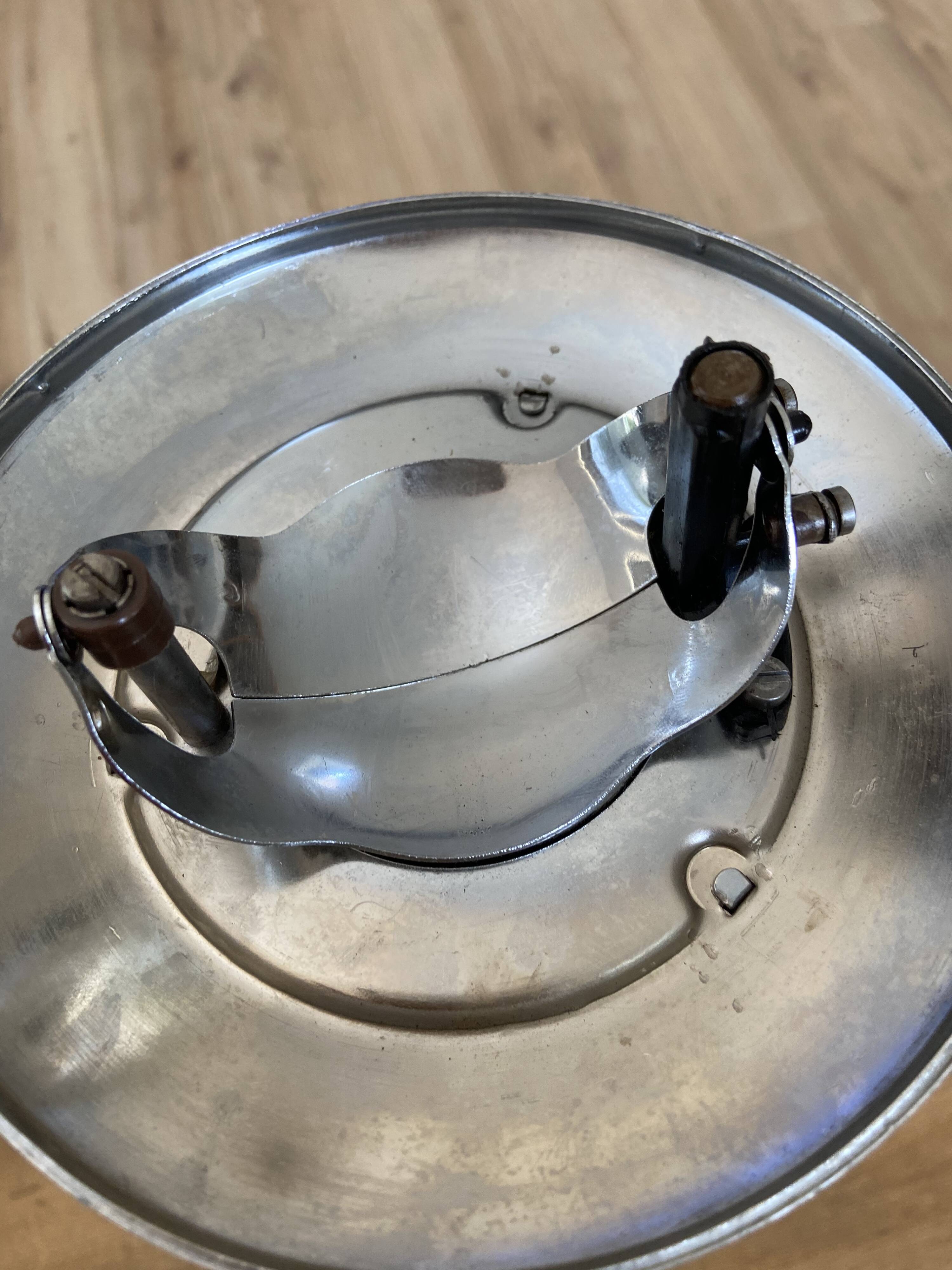 ALU vintage ART DECO pusher ashtray