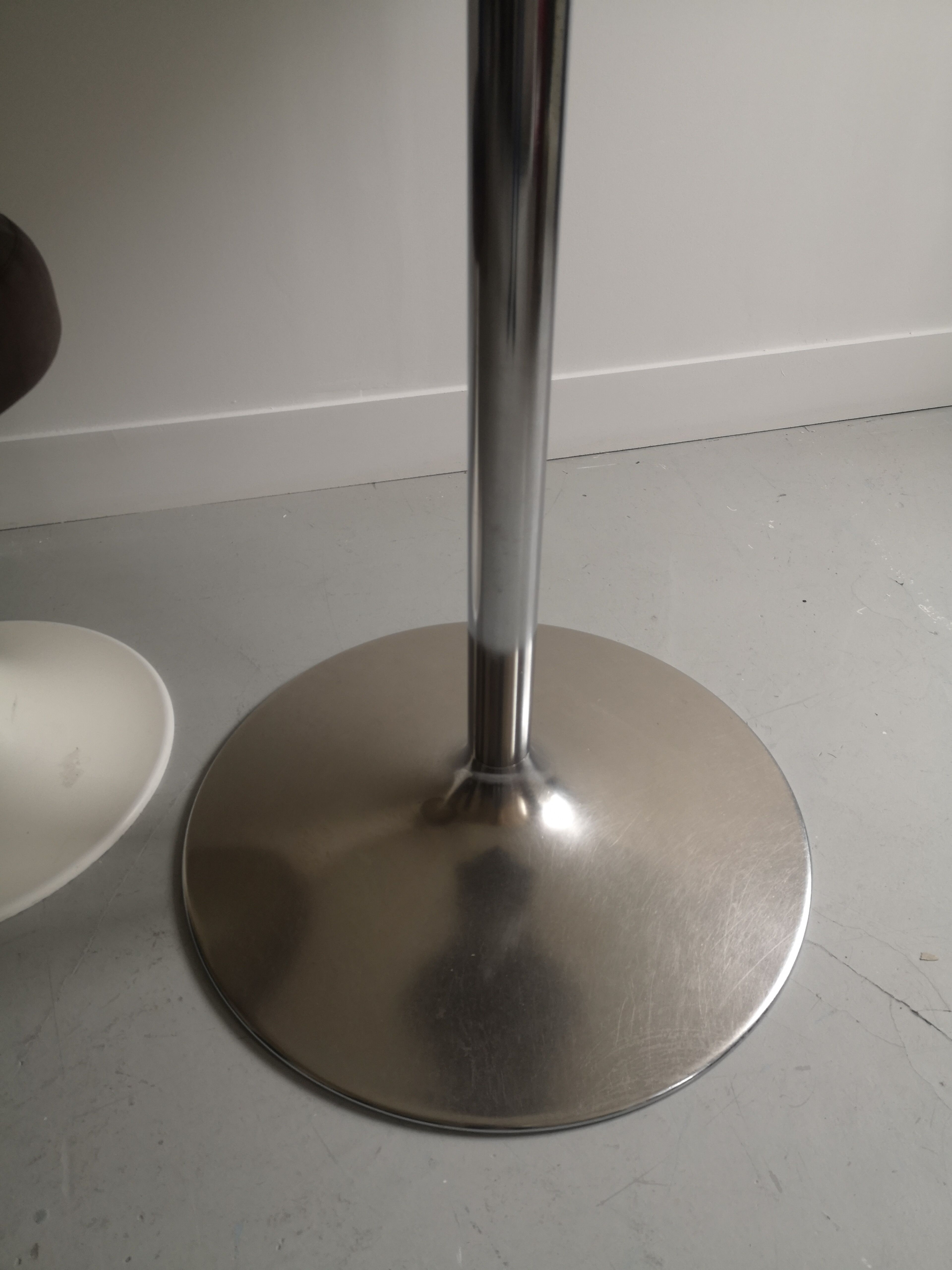 white tulip dining table