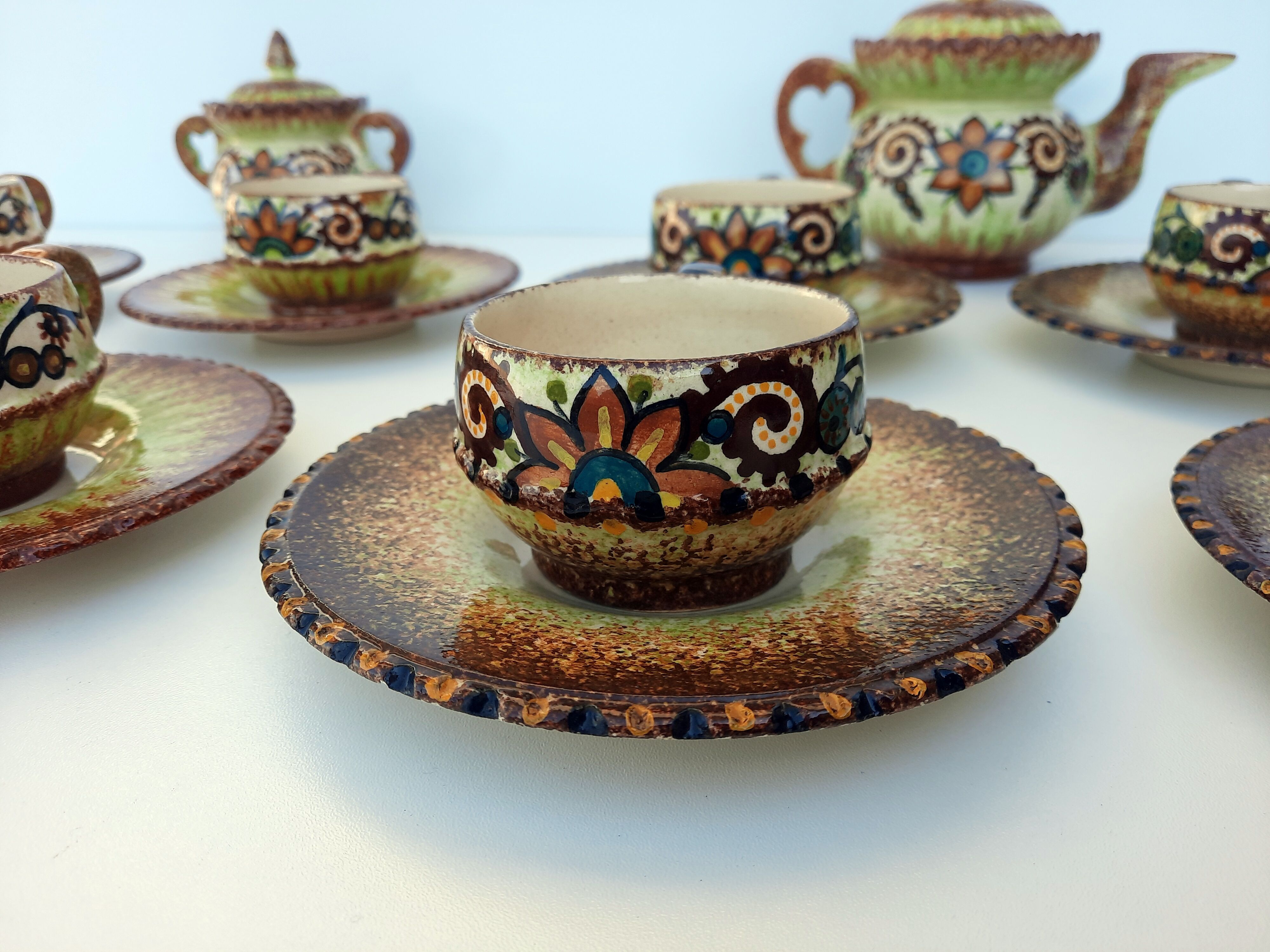 Paul Fouillen Quimper tea set sugar bowl cups and saucers