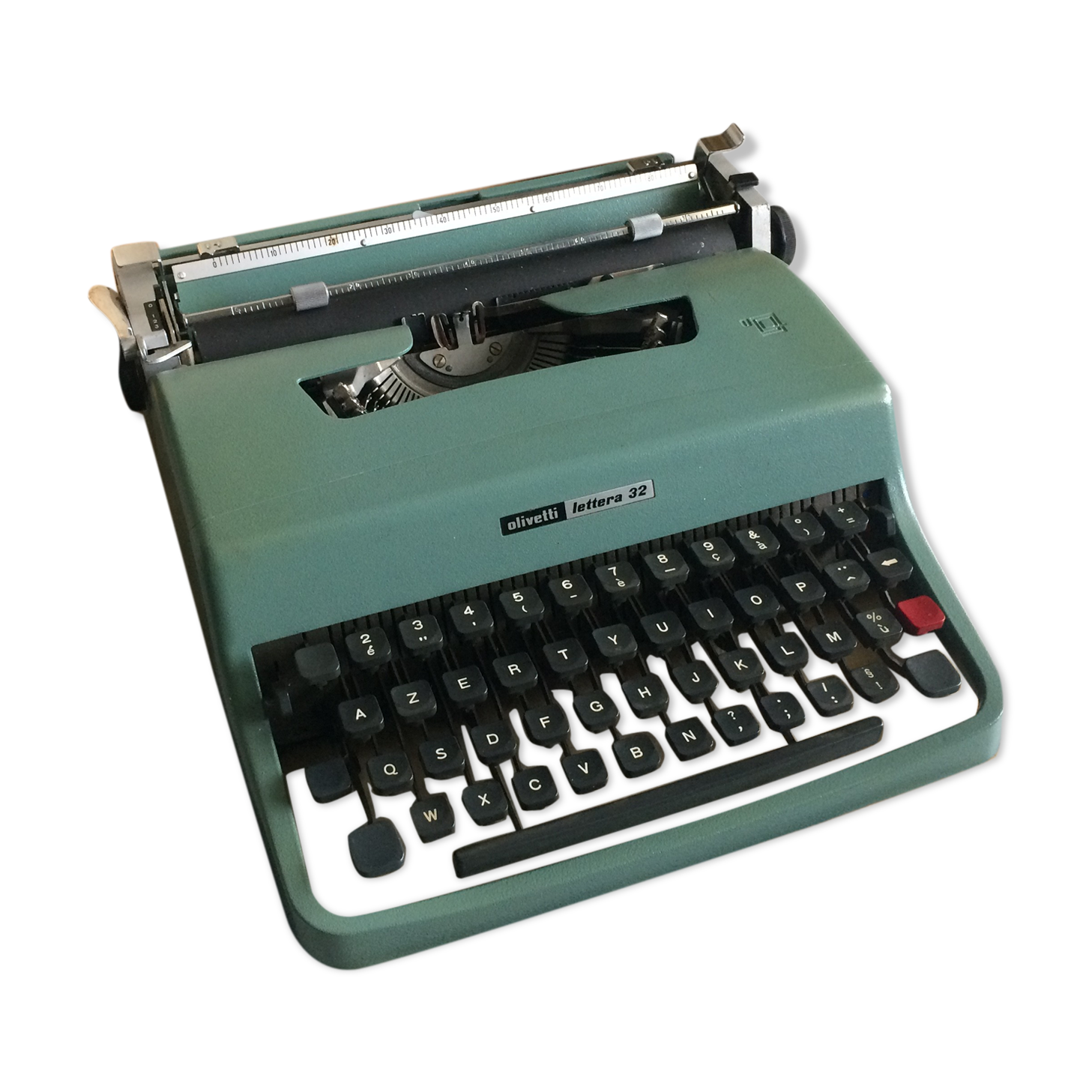 Machine à écrire mécanique vintage portable Olivetti Lettera 32