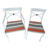Chaises en fer forgé blanc le Cèdre Rouge
