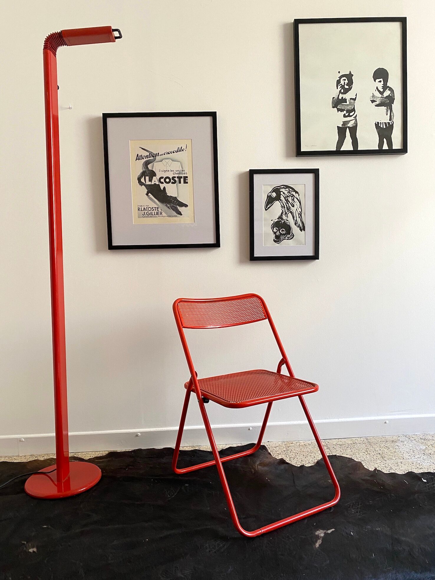Floor lamp design 80s halogen in red metal, made in Belgium