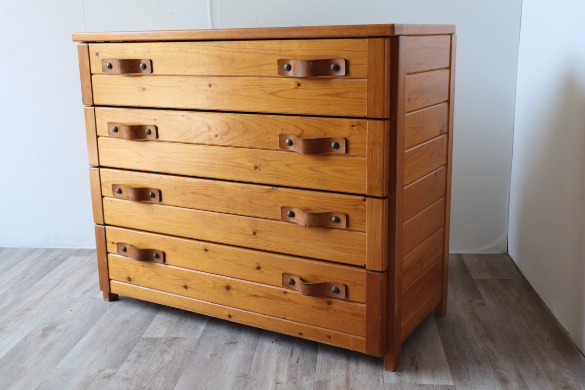 Commode vintage en pin massif et cuir, 1970
