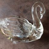 Crystal swan-shaped empty pockets