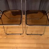 Une paire de chaises pliantes modernistes, années 1970
