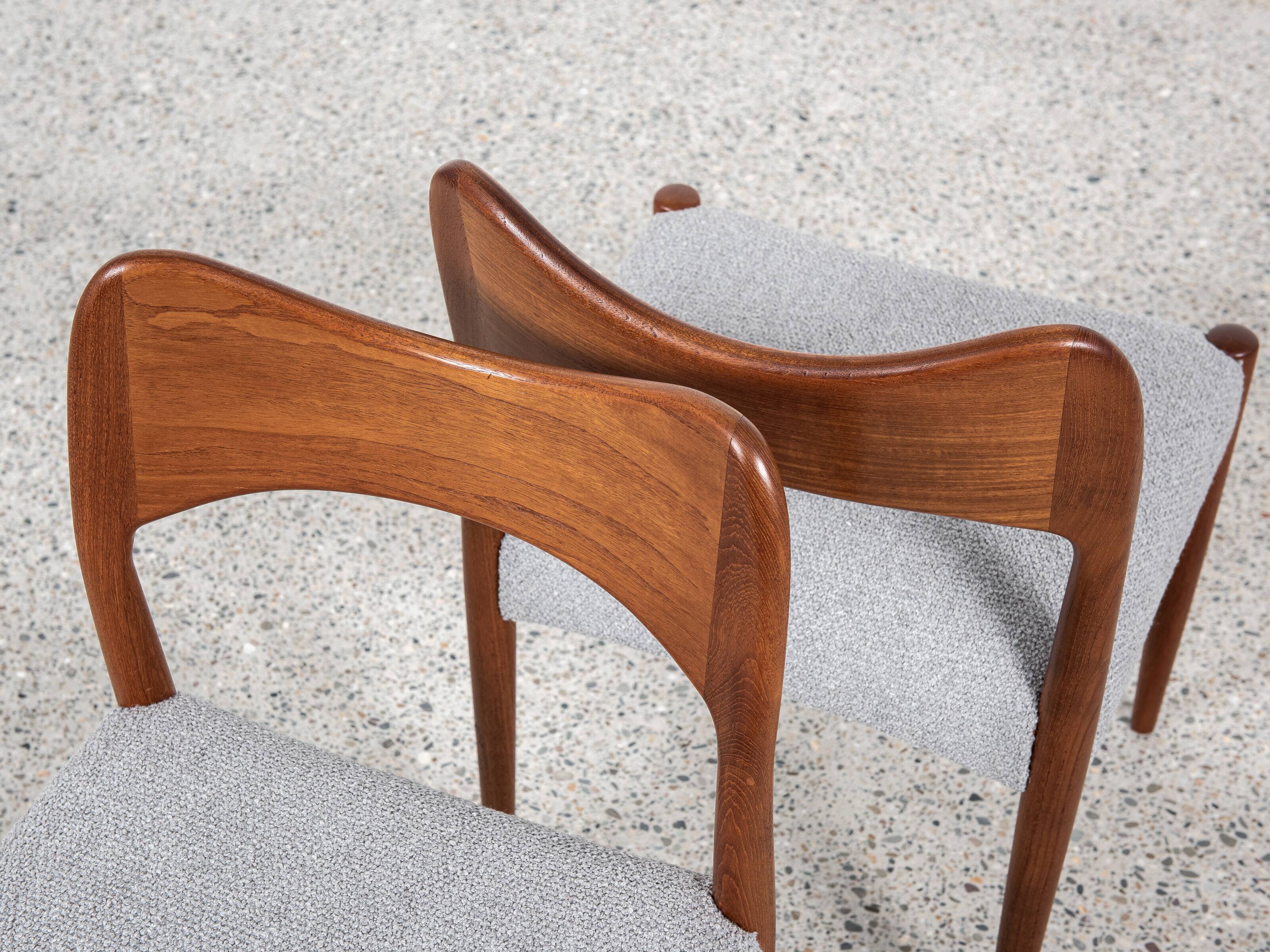 Midcentury set of 4 chairs in teak by Arne Hovmand Olsen for Mogens Kold