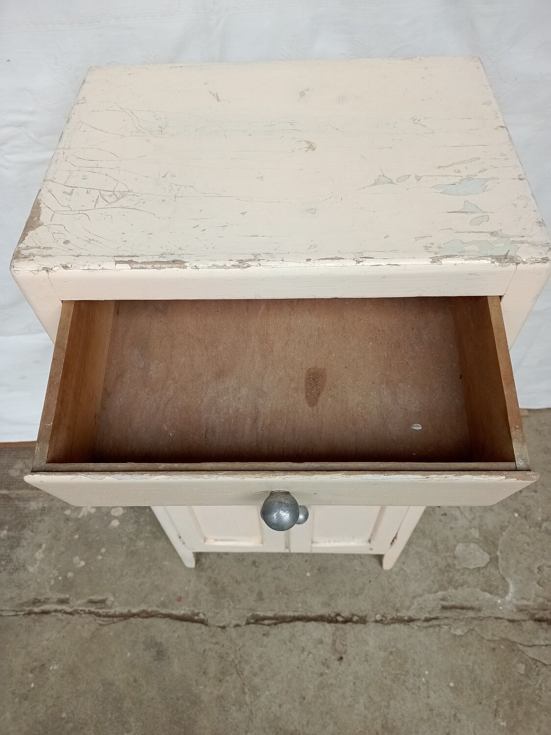 Old Parisian type entrance furniture