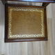 tables gigognes, en bois et cuir