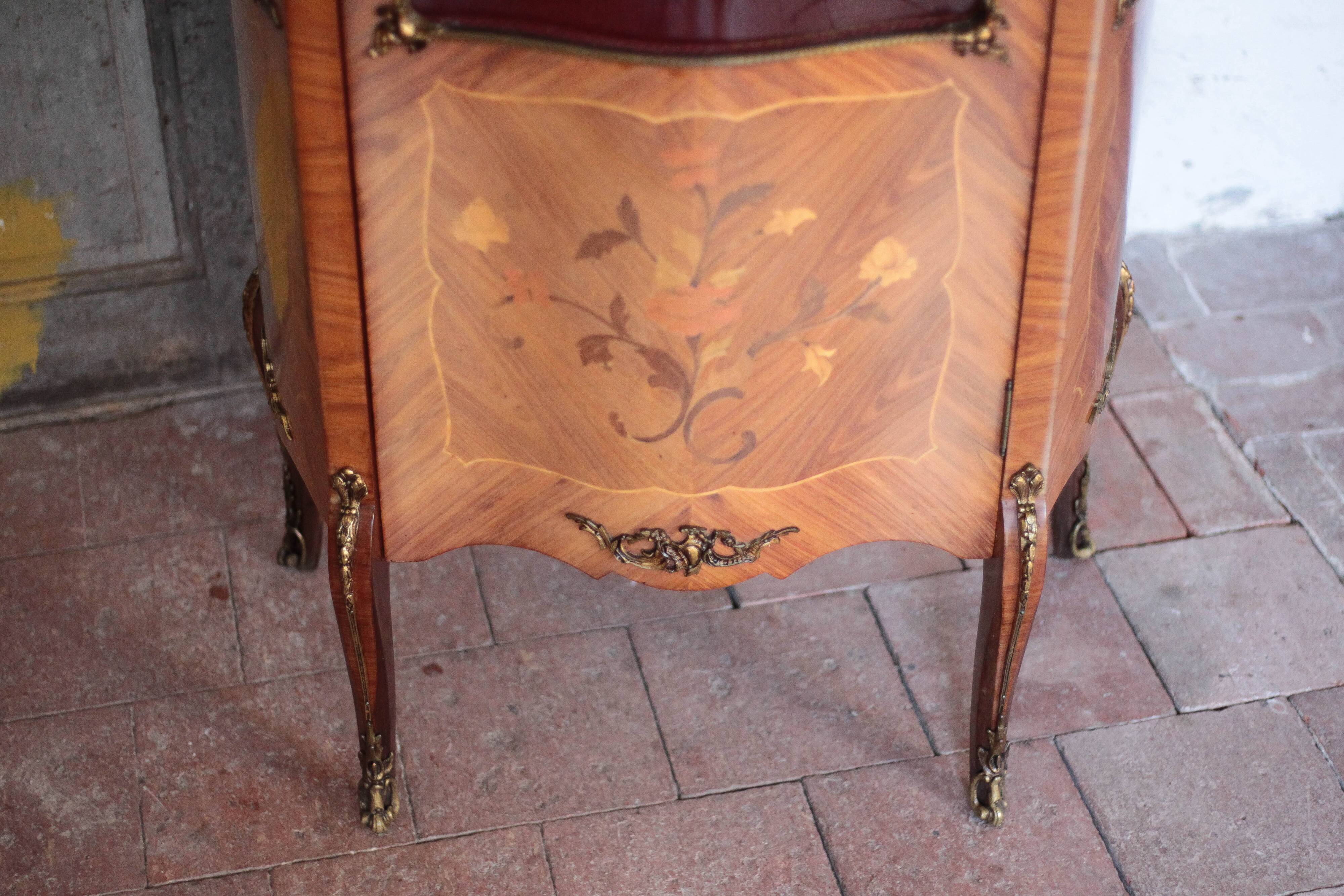 Marquetry display cabinet, curved Louis XV style, signed Marquant