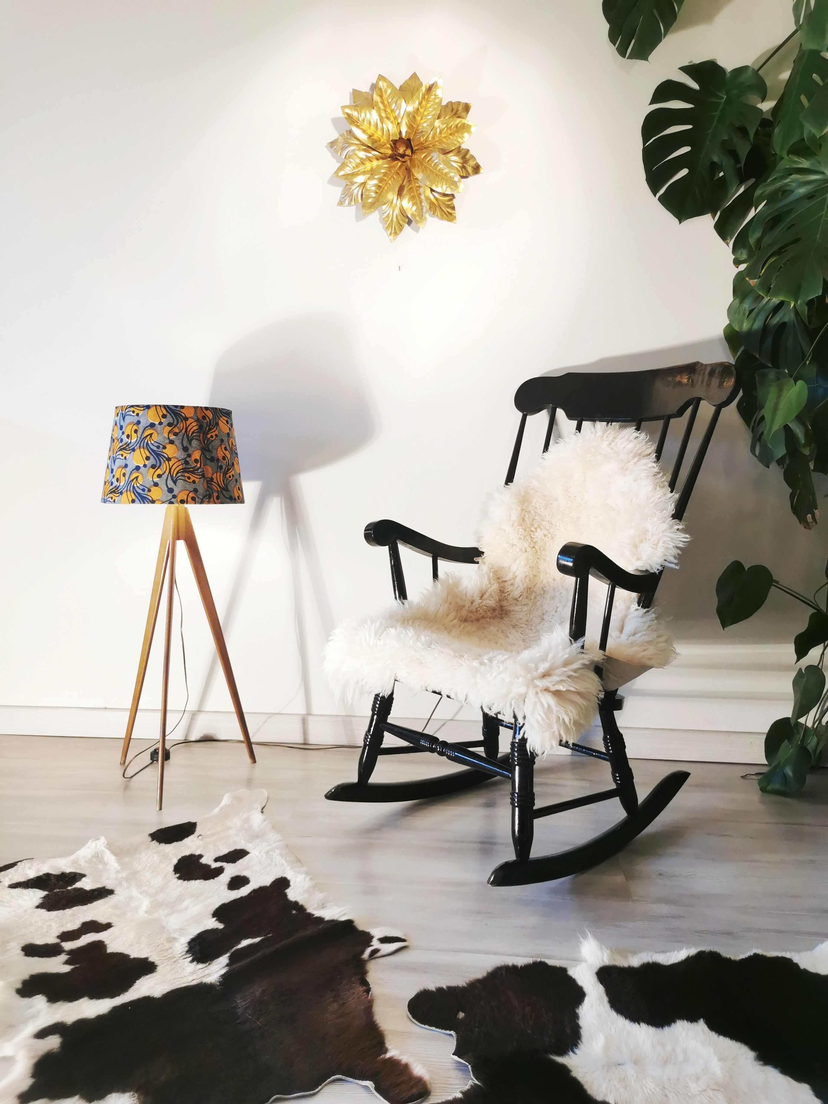 Rocking chair year 60, black wood