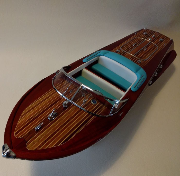 Riva Ariston model ship wood 67cm