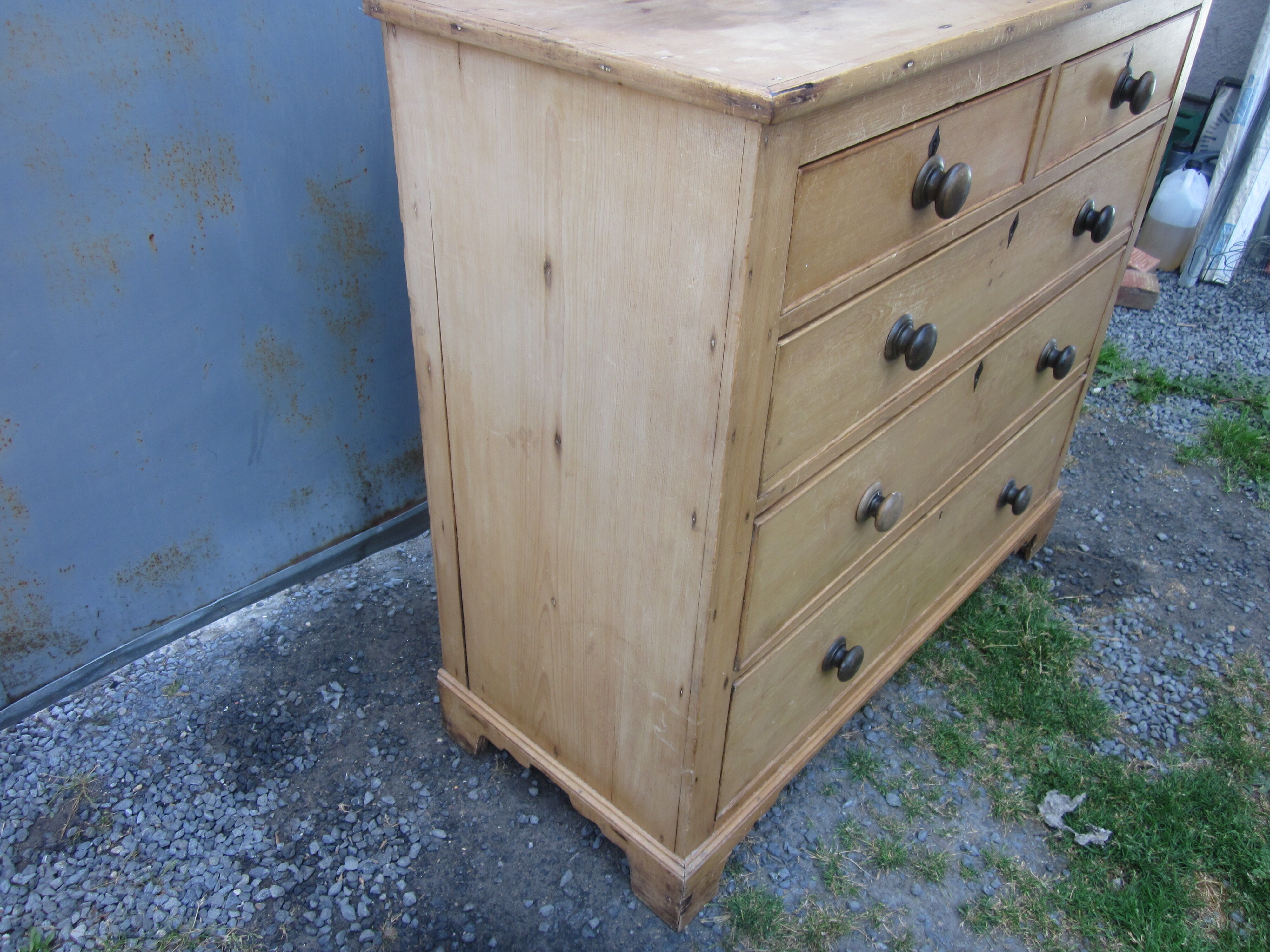 Antique pine chest of drawers