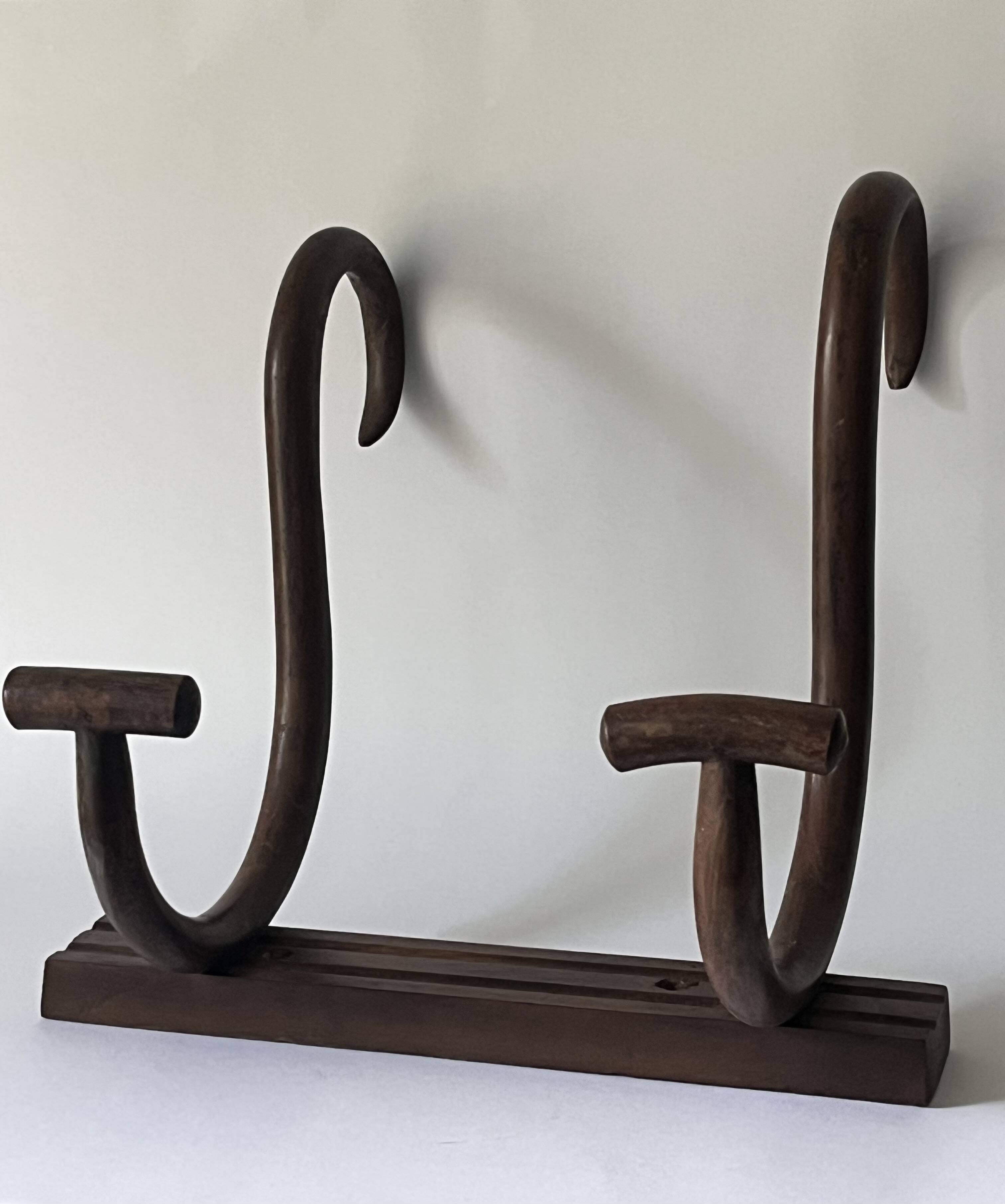Portemanteau en bois courbé