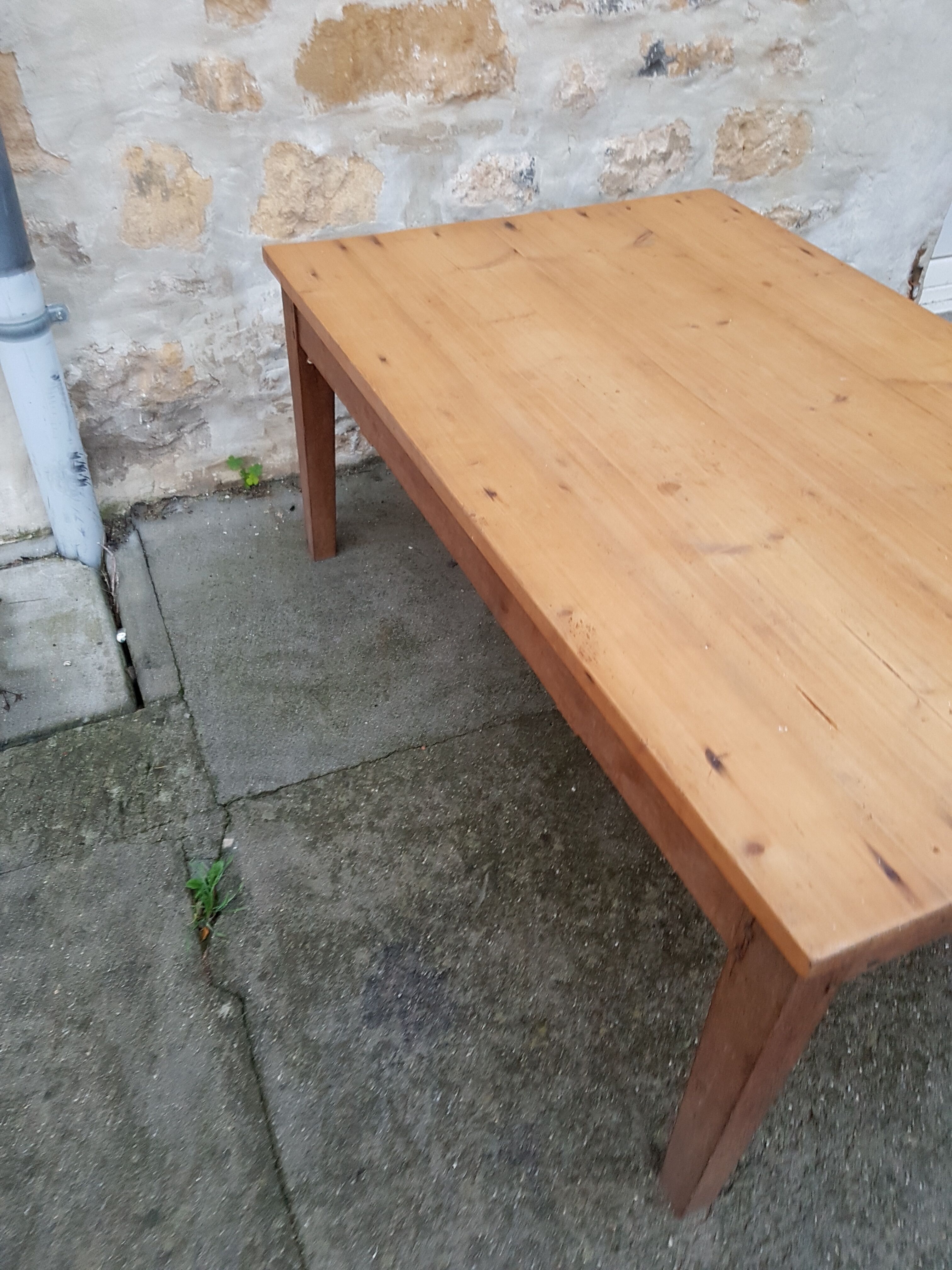 Old coffee table with drawer handle shell