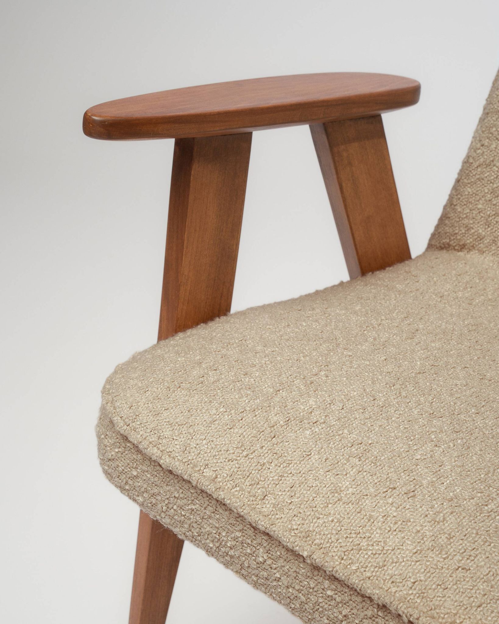 Chierowski 366 Mid-Century Modern Vintage Armchair